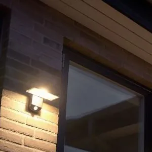 Utelampor med sensor